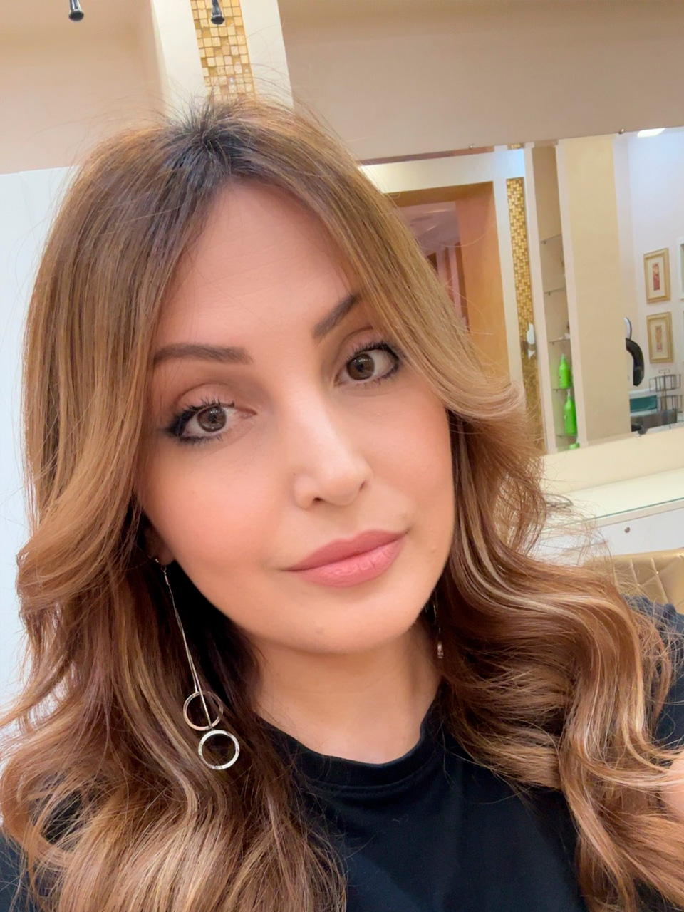 Стилист парикмахер